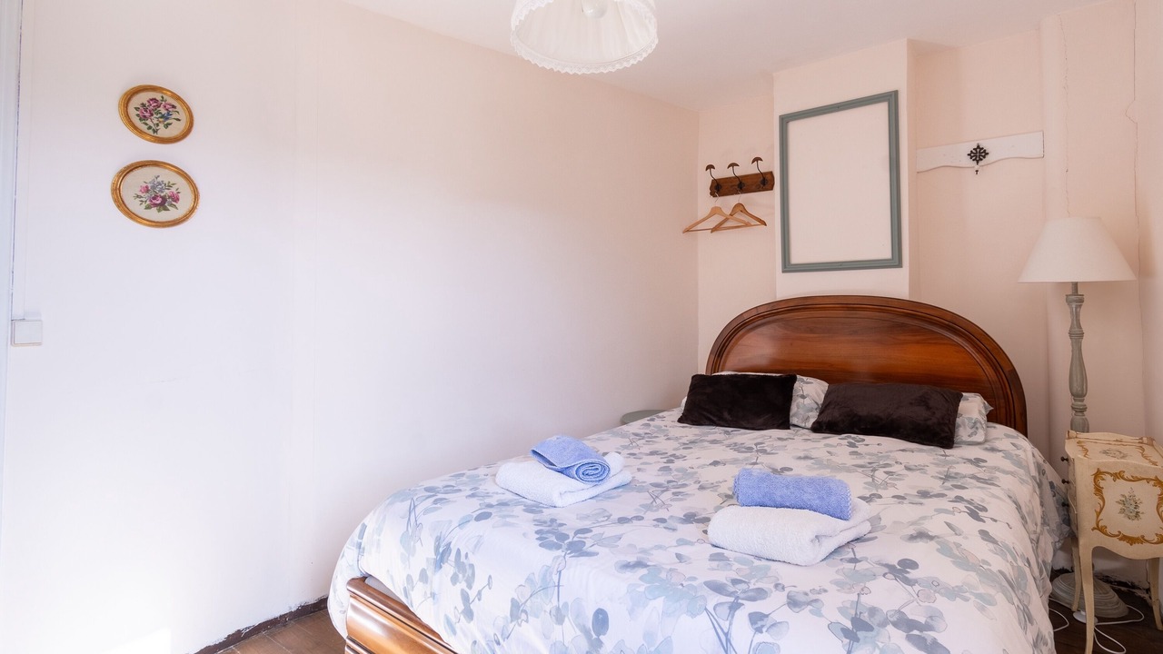 Photo of Bedroom in Quillan