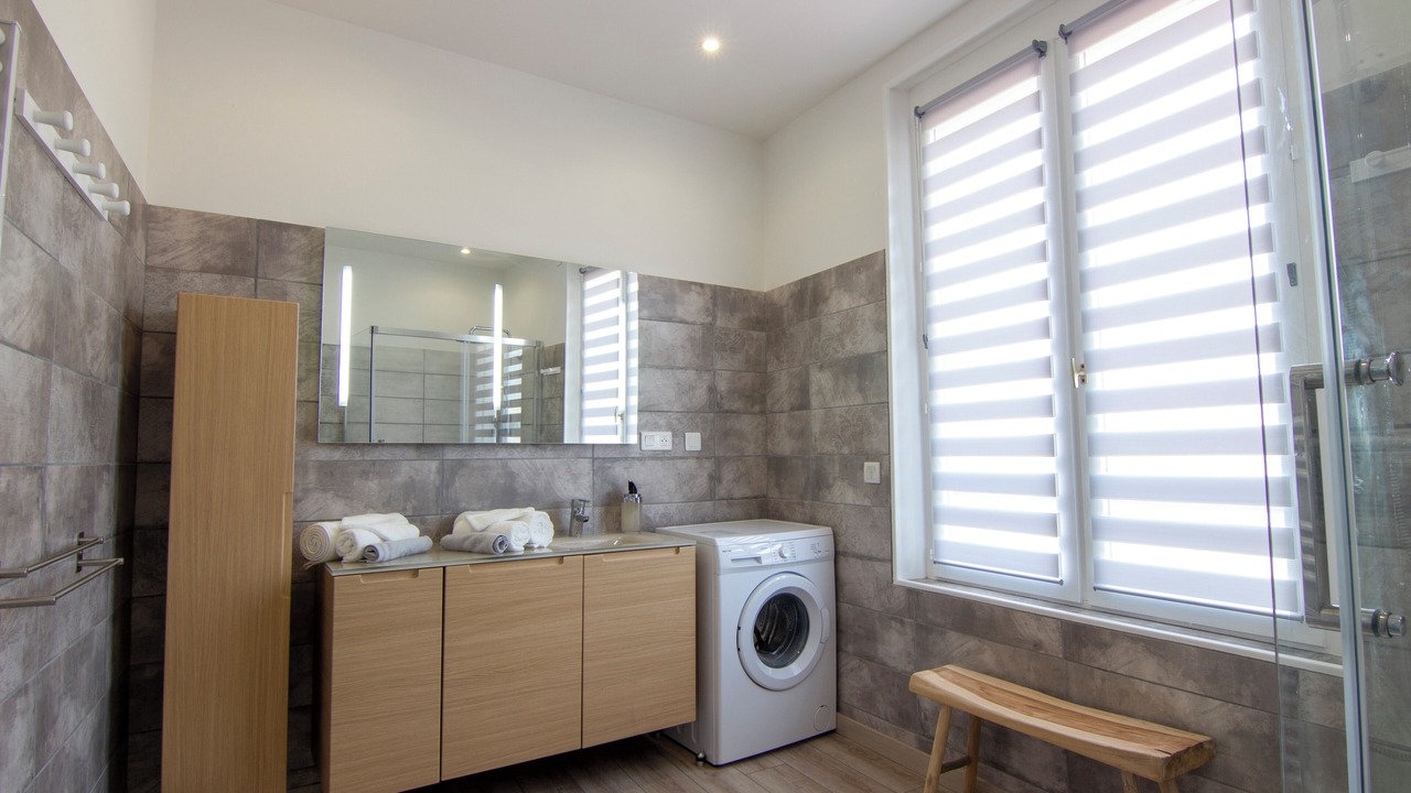 Photo of Bathroom in Chalons-en-Champagne