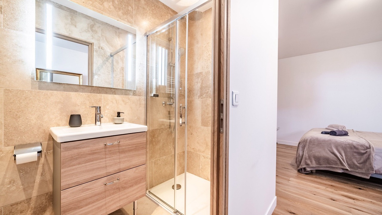 Photo of Bathroom in Excenevex