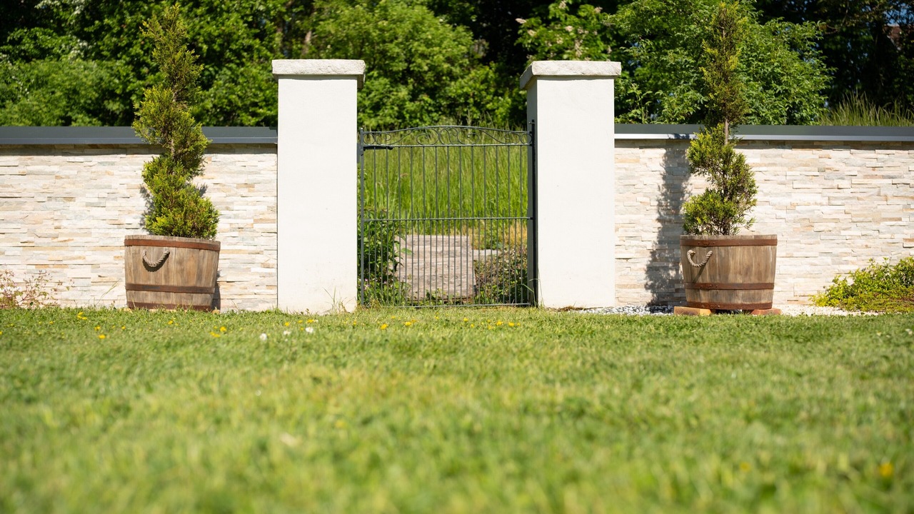 Photo of Outdoor in Isches