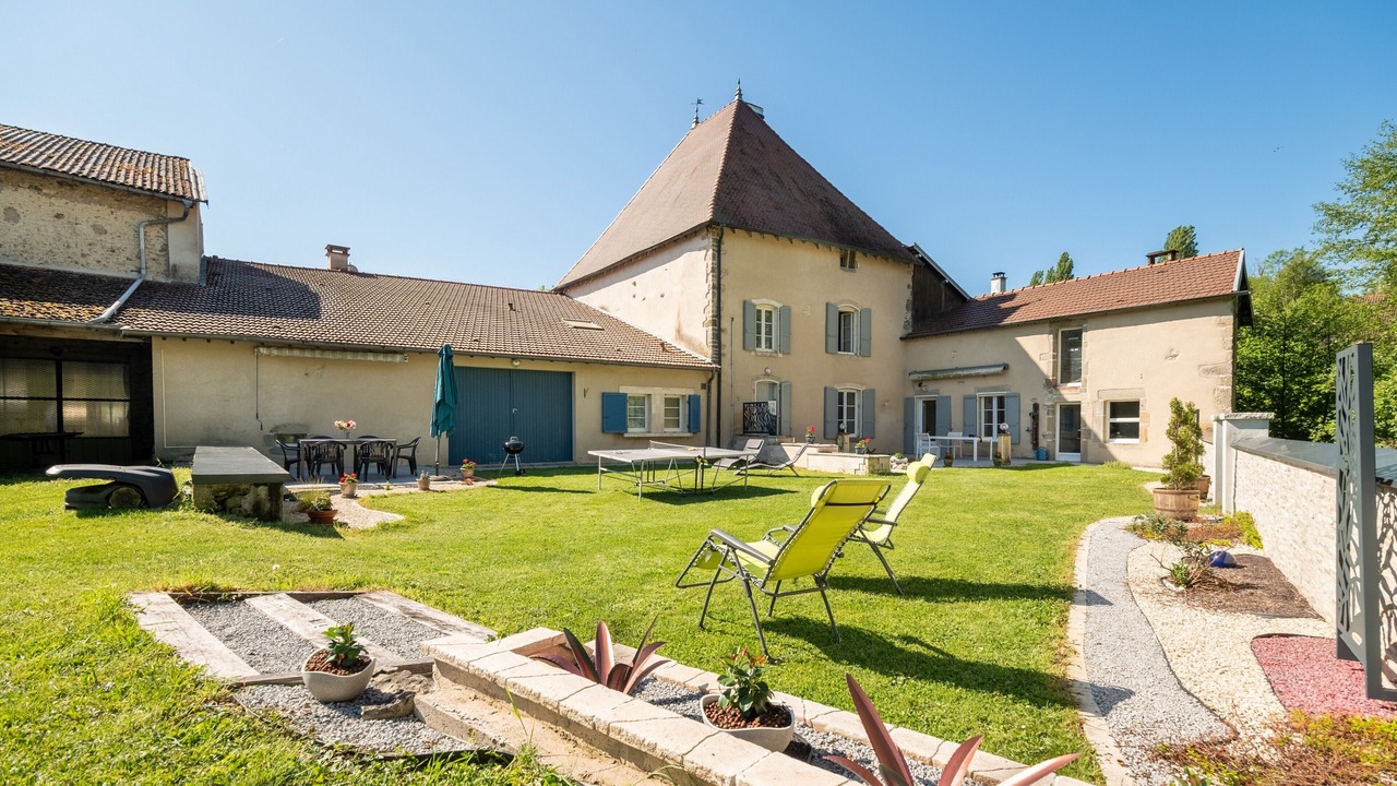 Photo of Outdoor in Isches