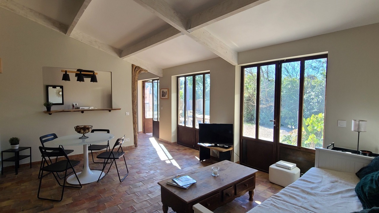 Photo of Livingroom in Aubagne