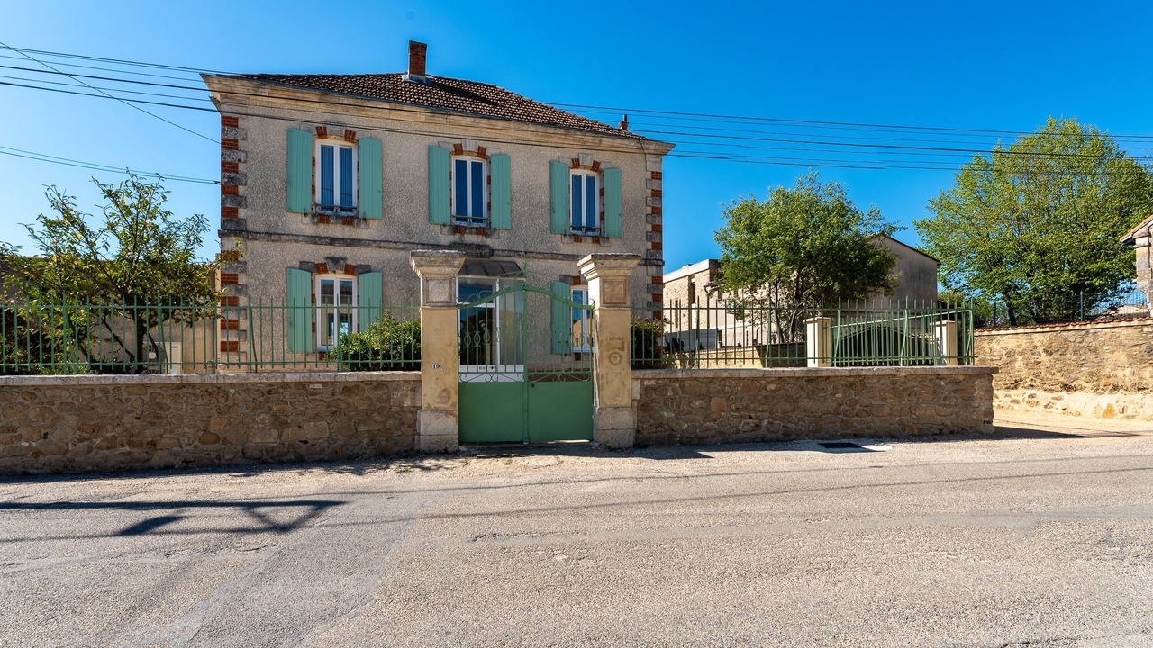 Photo of Outdoor in Saint-Laurent-La-Vernede