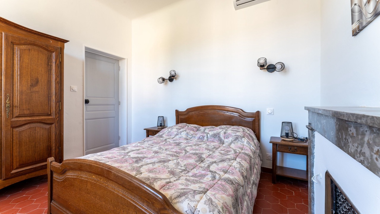 Photo of Bedroom in Saint-Laurent-La-Vernede