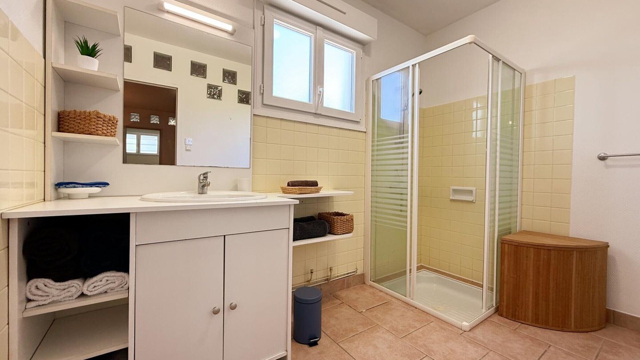 Photo of Bathroom in Romorantin-Lanthenay