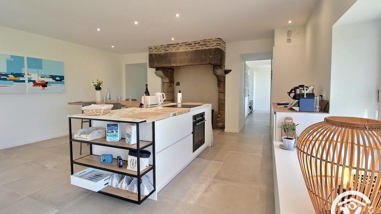 Photo of Kitchen in Saint-Lormel