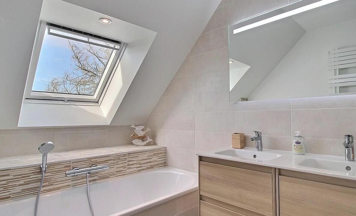 Photo of Bathroom in Saint-Lormel