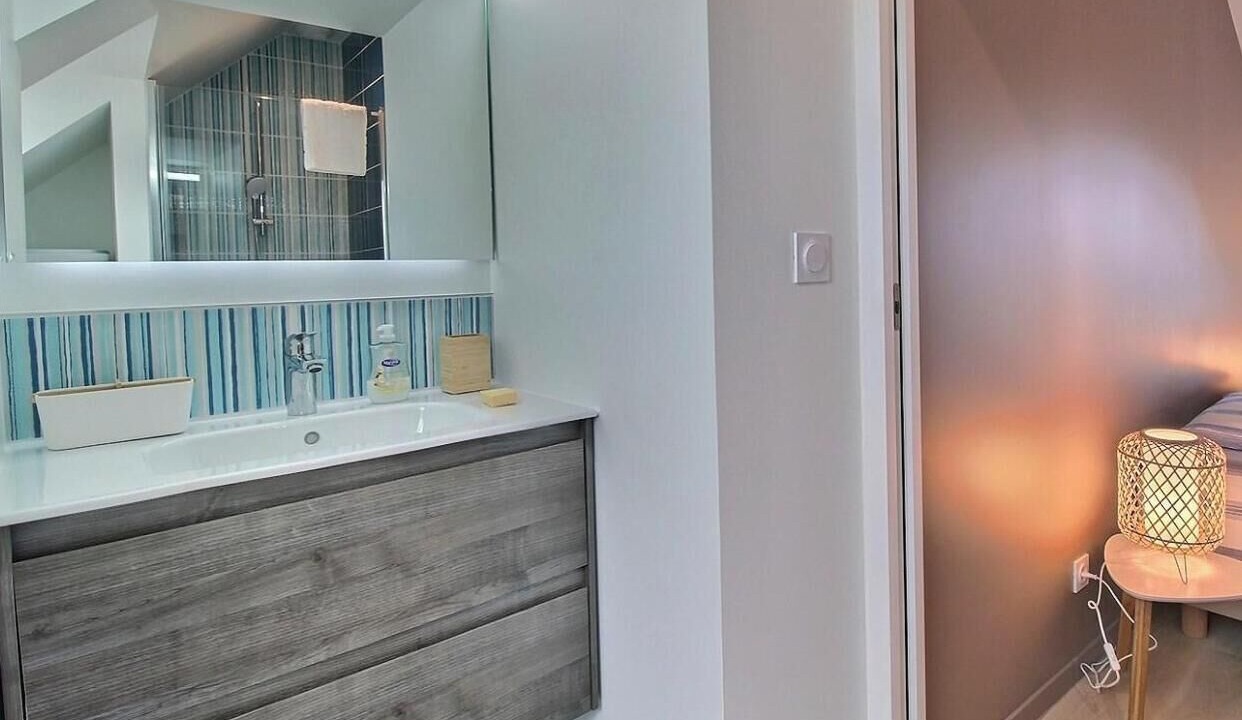 Photo of Bedroom in Saint-Lormel