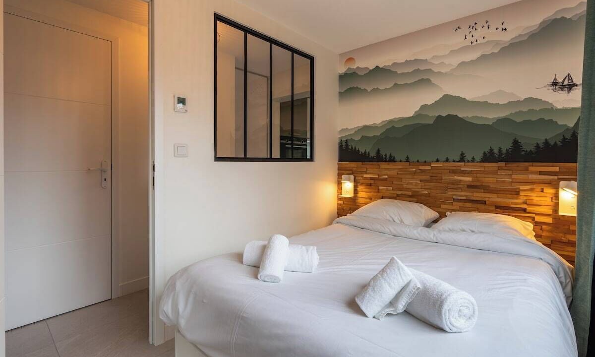 Photo of Bedroom in Veyrier-du-Lac