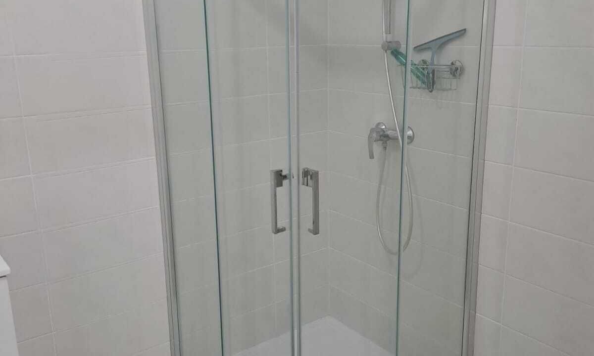 Photo of Bathroom in Vernier