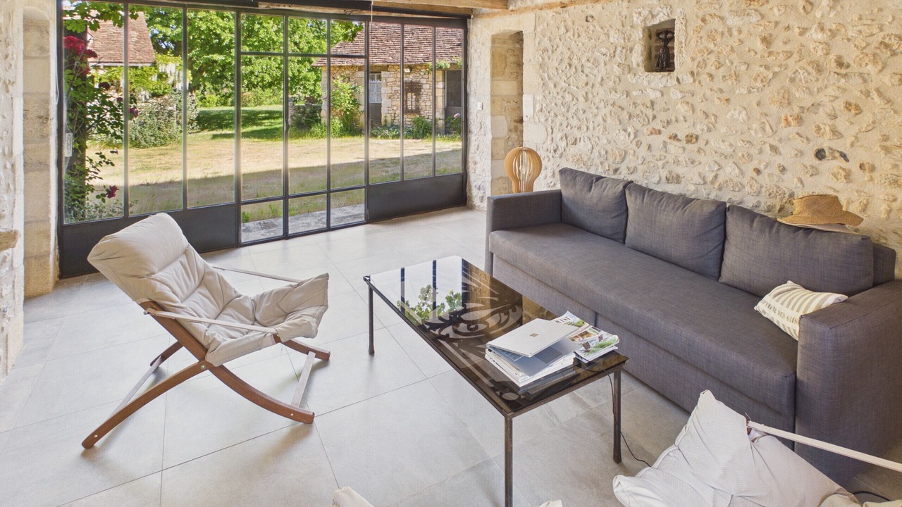Photo of Livingroom in Thenon