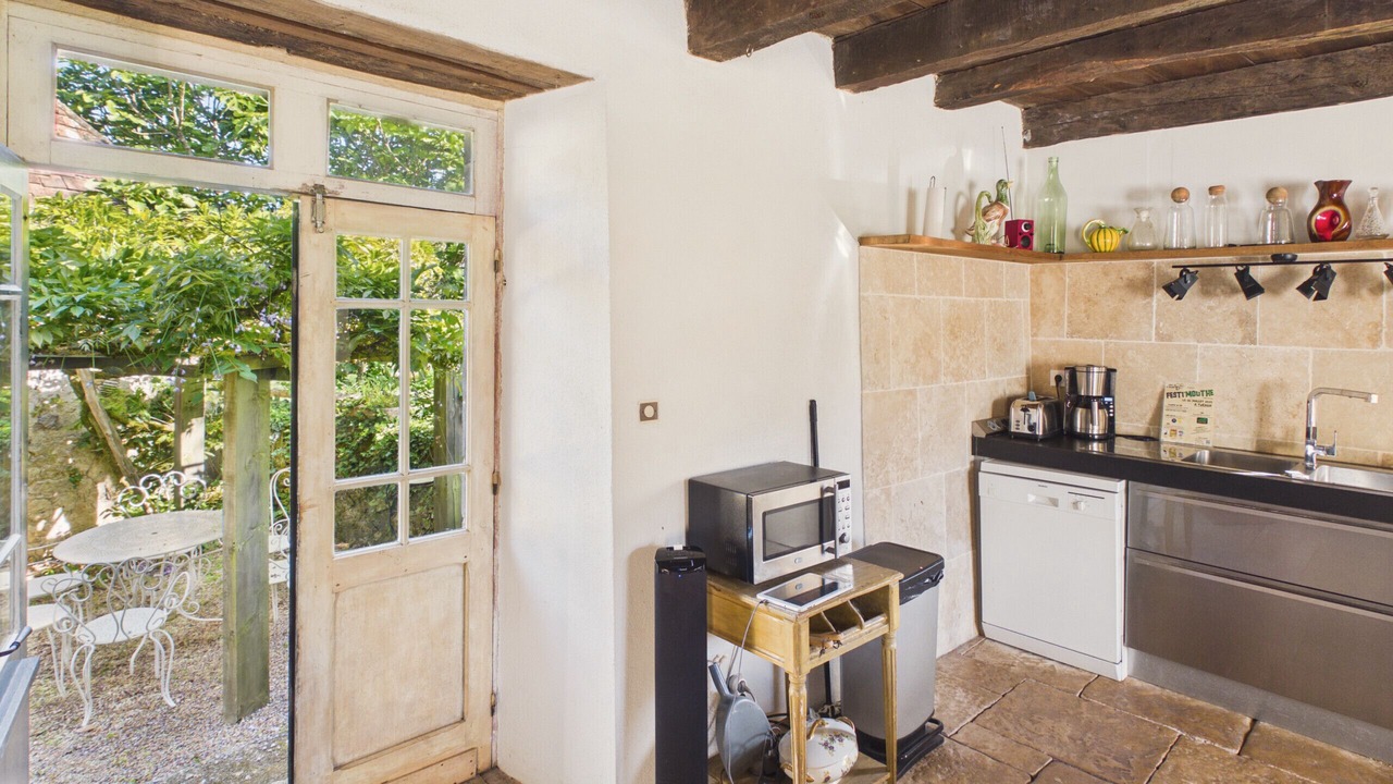 Photo of Kitchen in Thenon