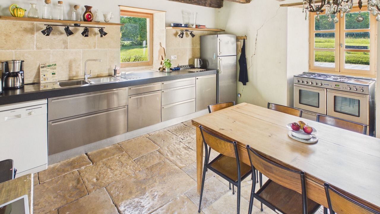 Photo of Kitchen in Thenon