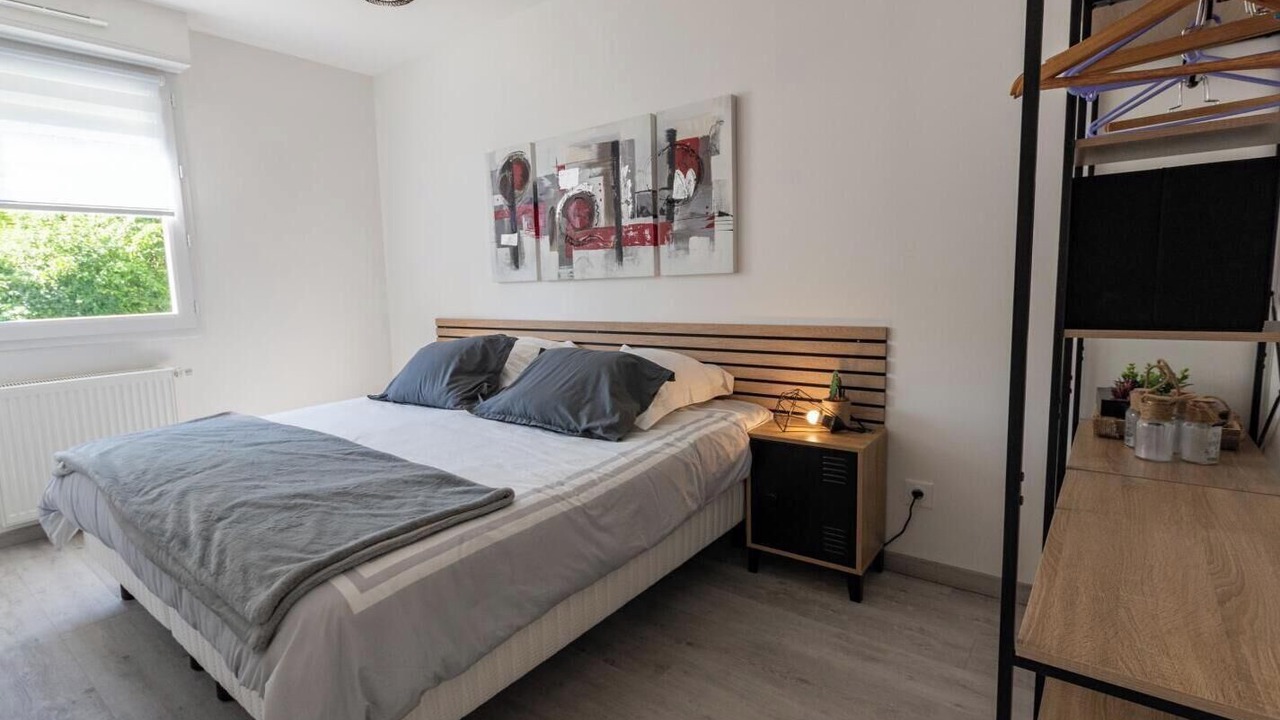 Photo of Bedroom in Saint-Germain-la-Ville