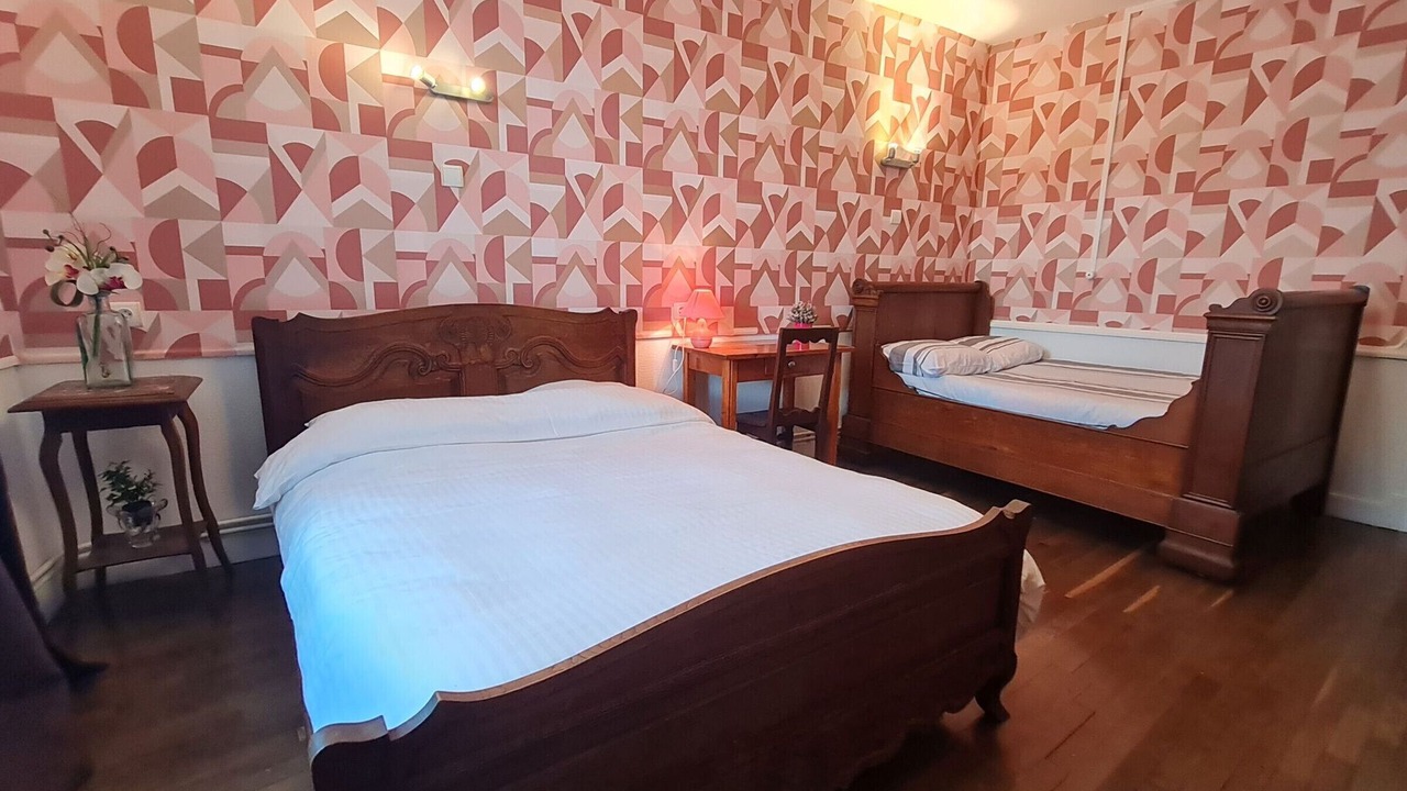 Photo of Bedroom in Mont-l'Etroit