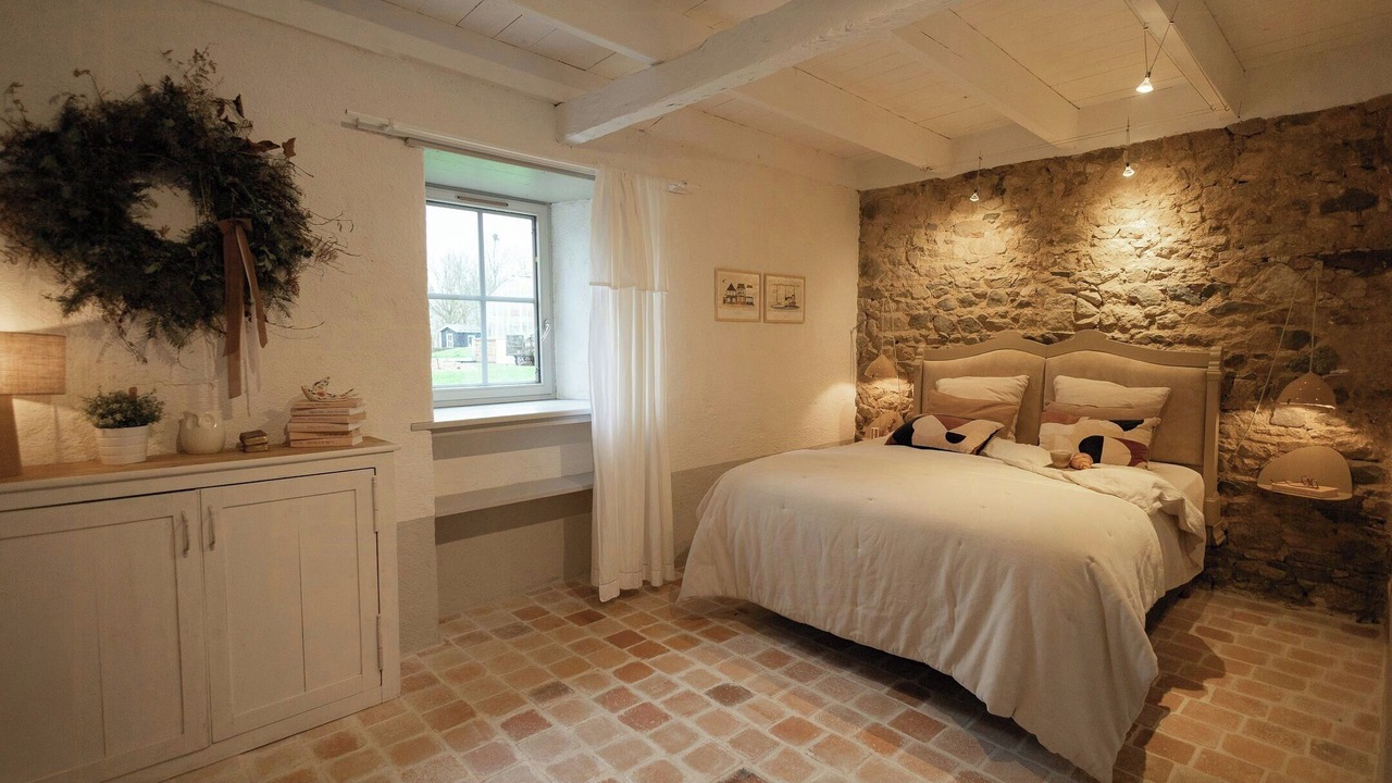 Photo of Bedroom in Plelo