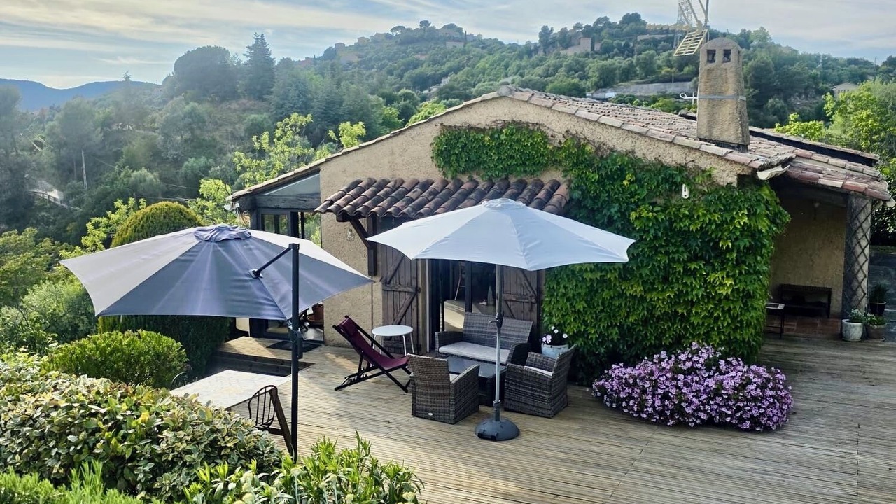 Photo of Patio Balcony in Berre-des-Alpes