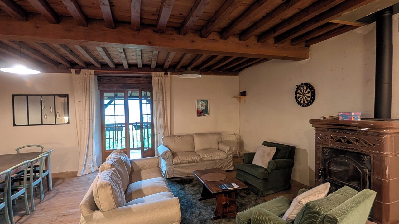 Photo of Livingroom in Beost