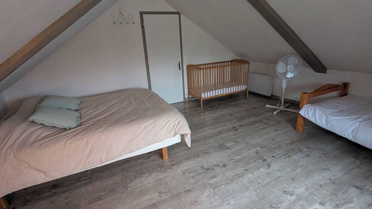 Photo of Bedroom in Beost