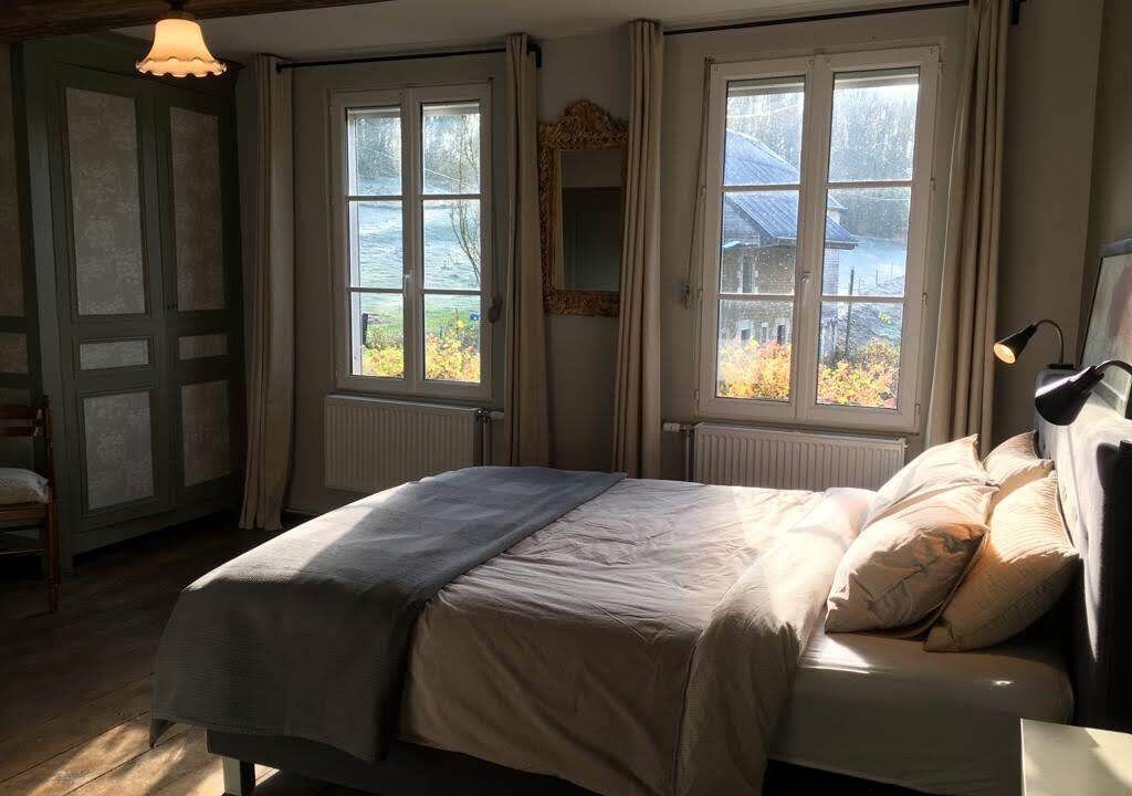 Photo of Bedroom in Signy-lAbbaye