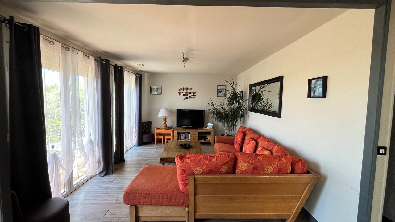 Photo of Livingroom in Bagnols-sur-Ceze