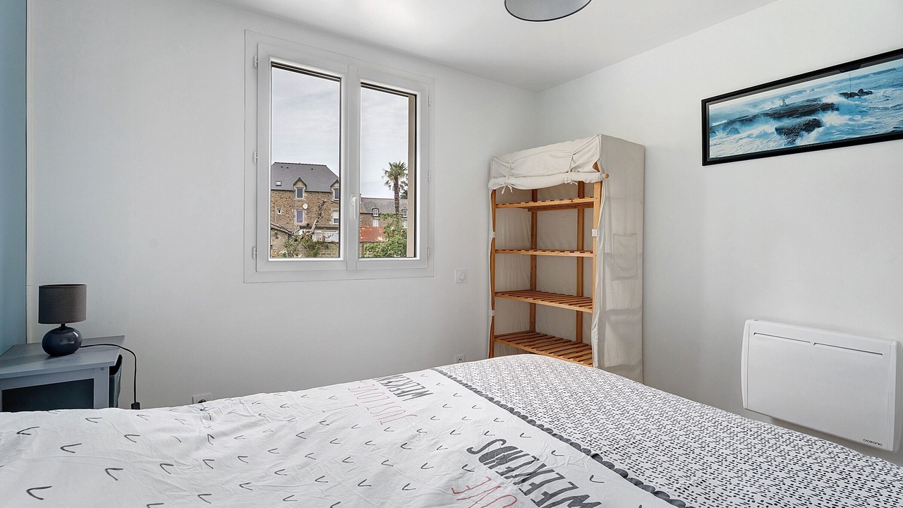 Photo of Bedroom in Henanbihen