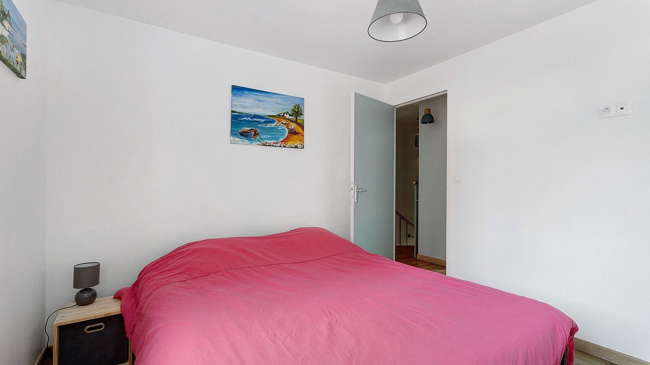 Photo of Bedroom in Henanbihen