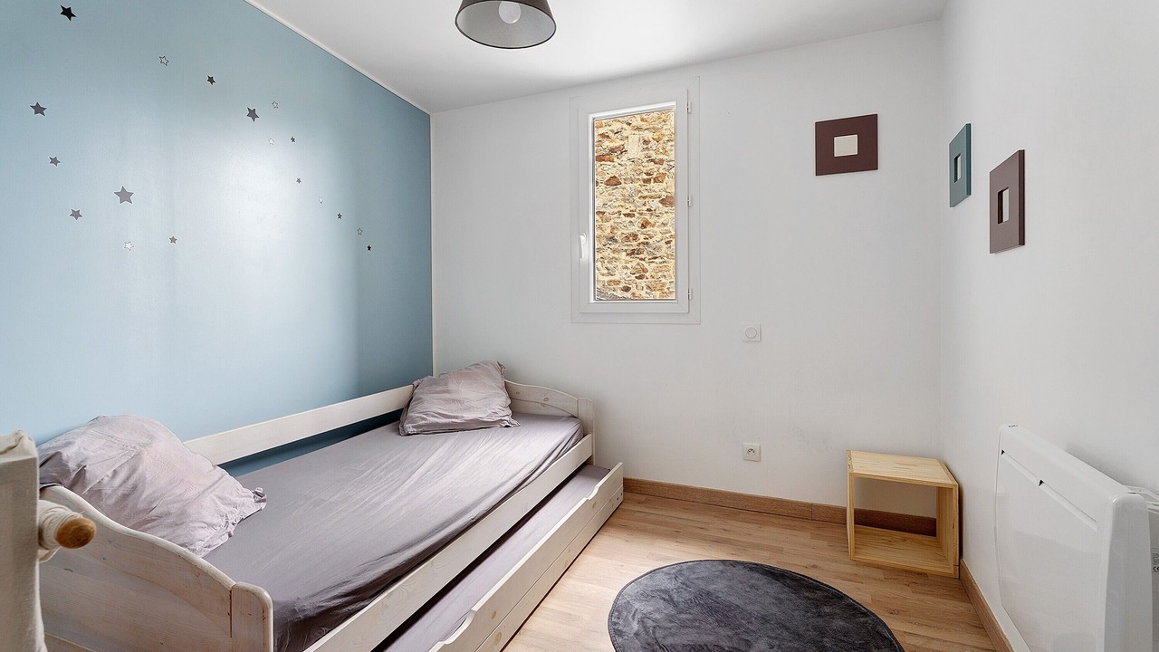 Photo of Bedroom in Henanbihen