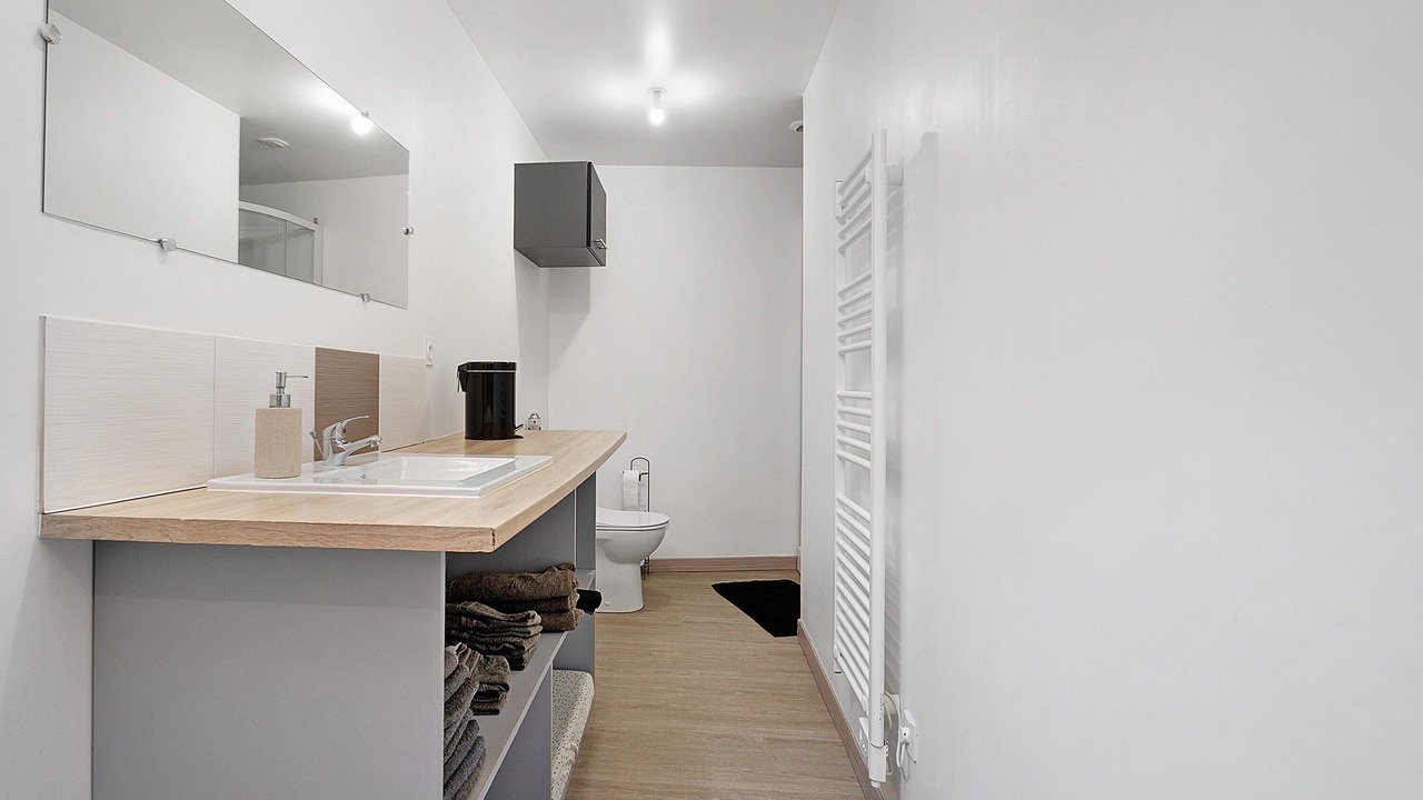 Photo of Bathroom in Henanbihen