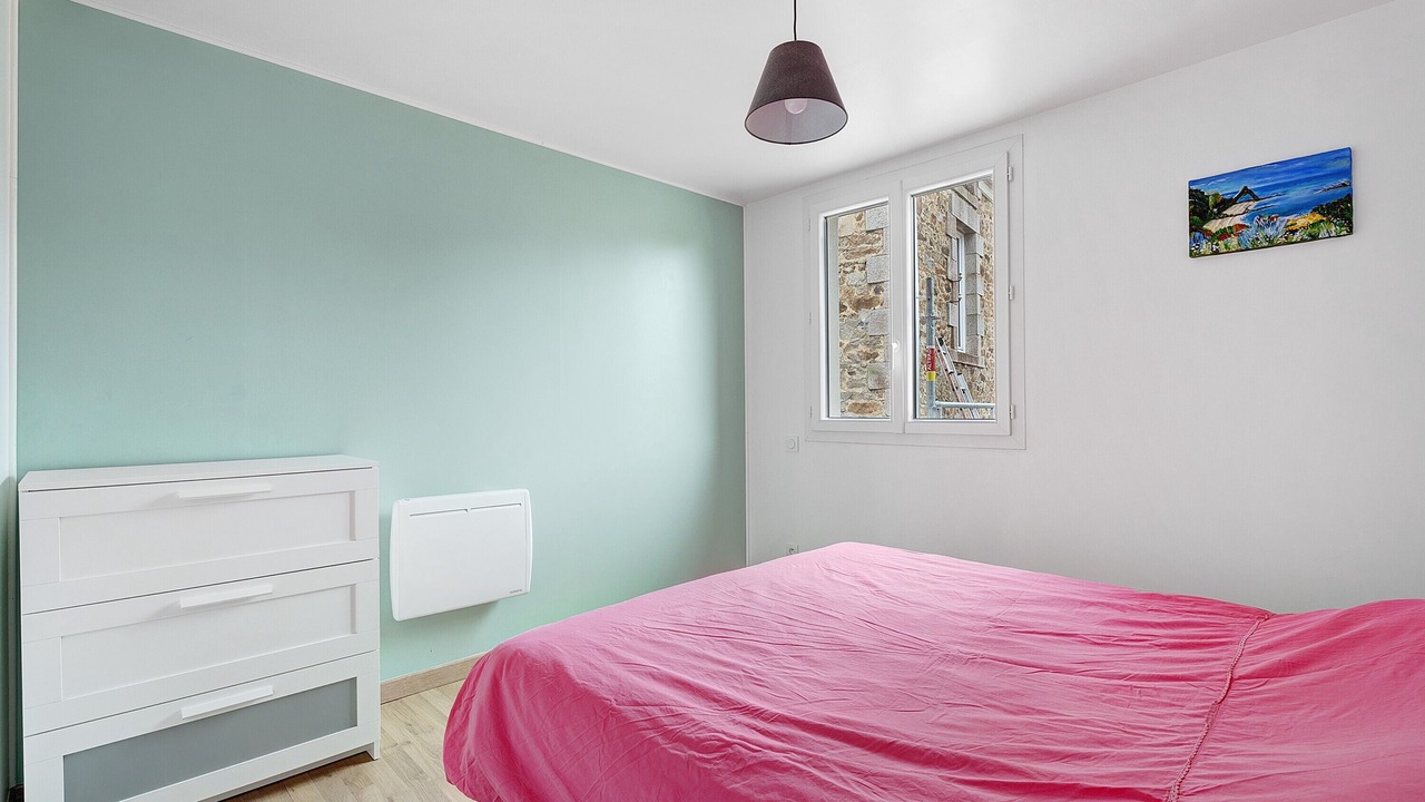 Photo of Bedroom in Henanbihen