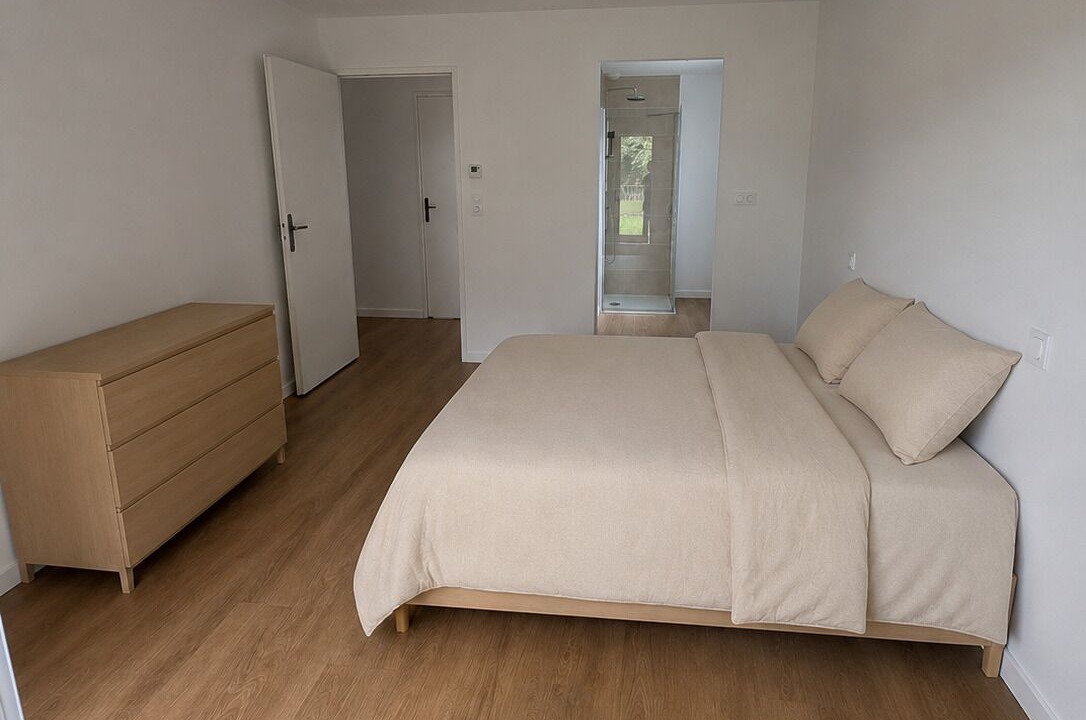 Photo of Bedroom in Langueux