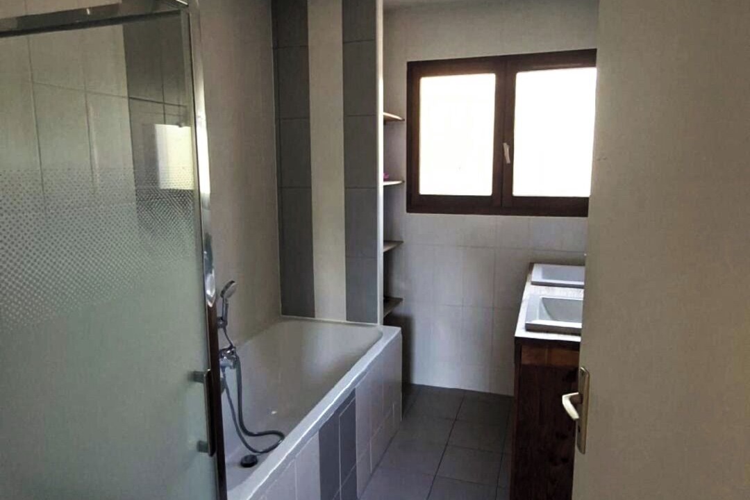 Photo of Bathroom in Saubion