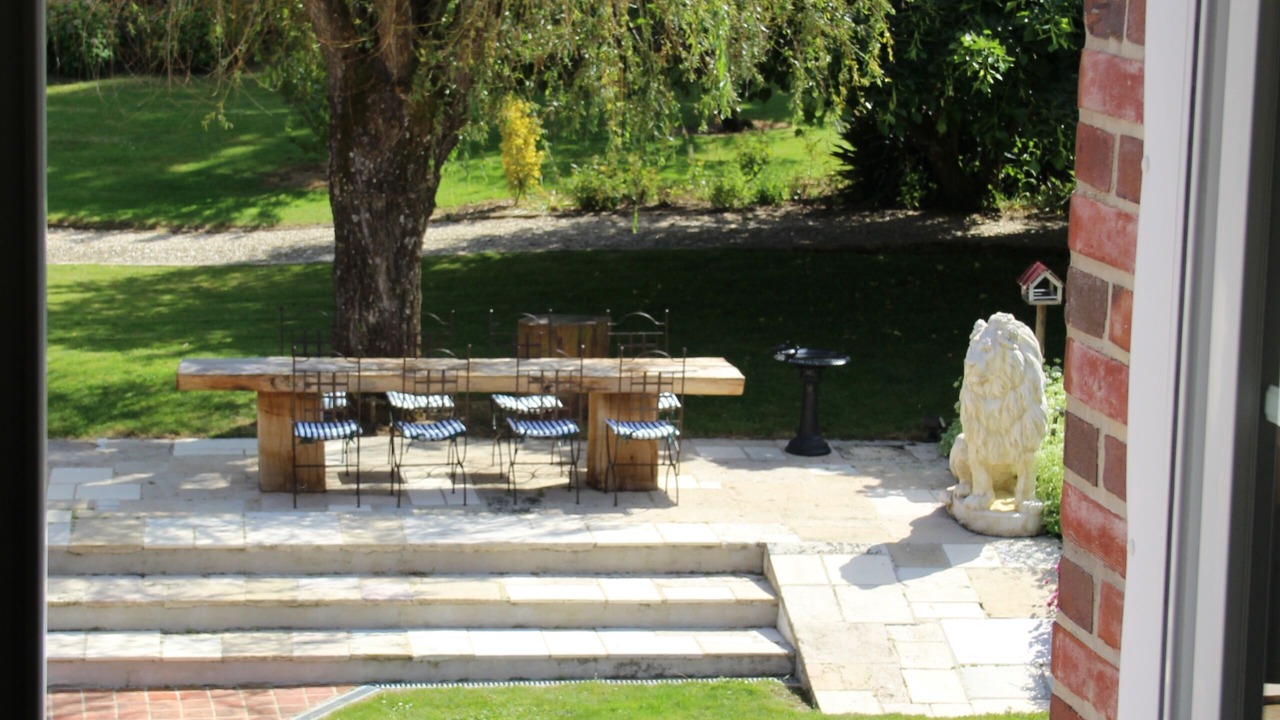 Photo of Outdoor in Villeneuve-sur-Yonne