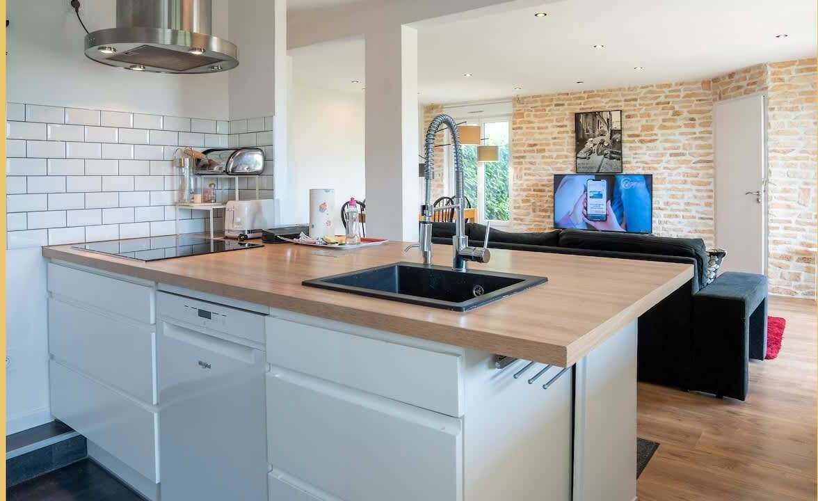 Photo of Kitchen in Reignier-Esery
