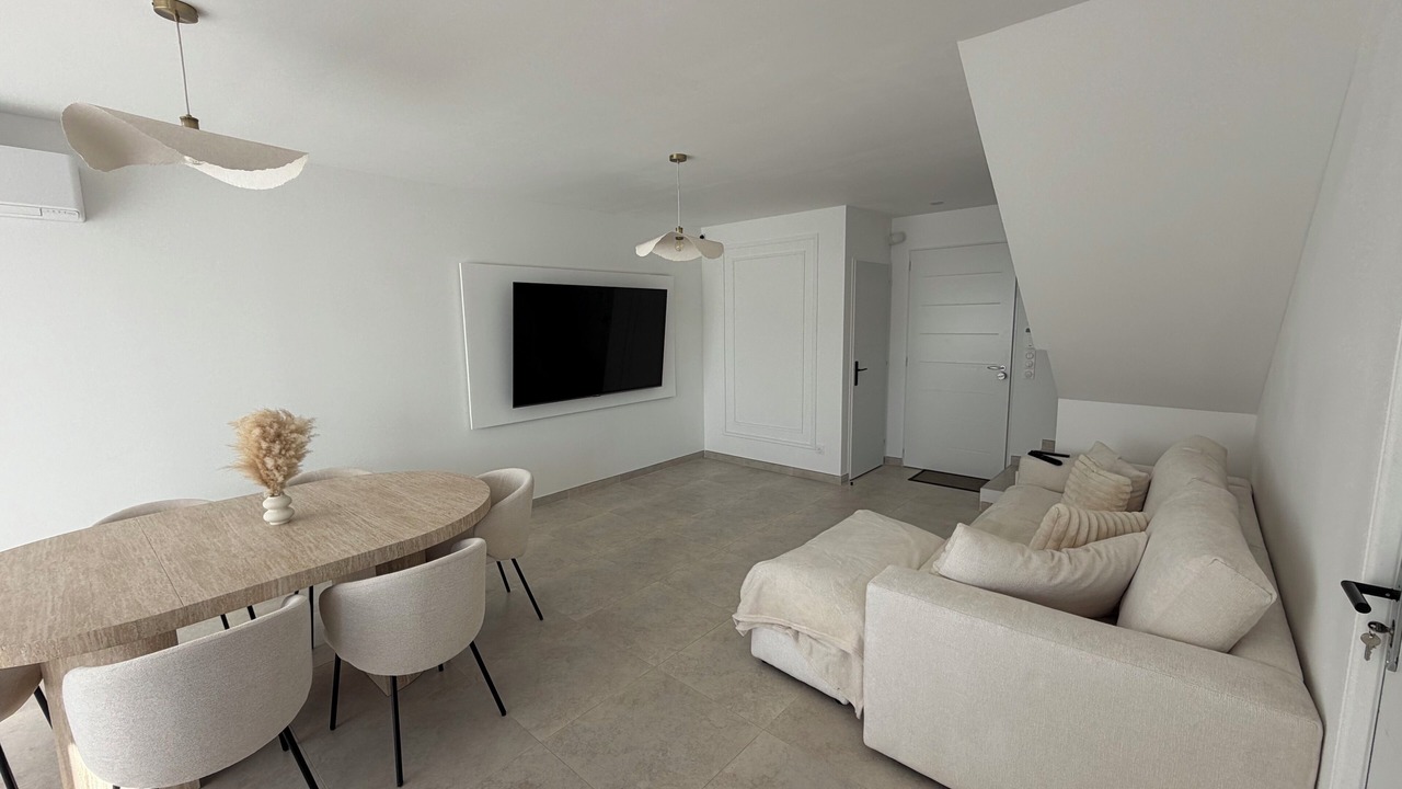 Photo of Livingroom in Rocbaron