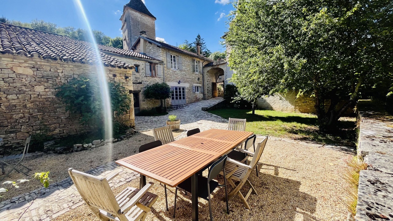 Photo of Outdoor in Pontcirq