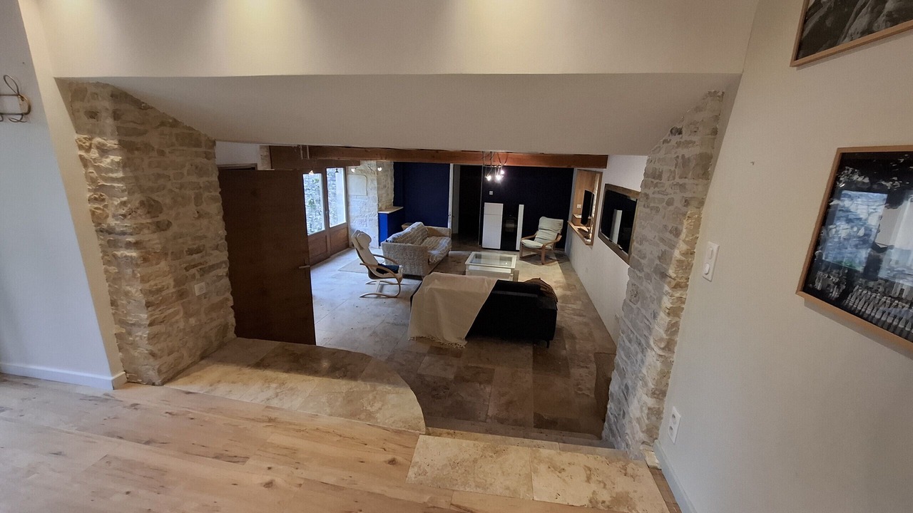 Photo of Livingroom in Pontcirq