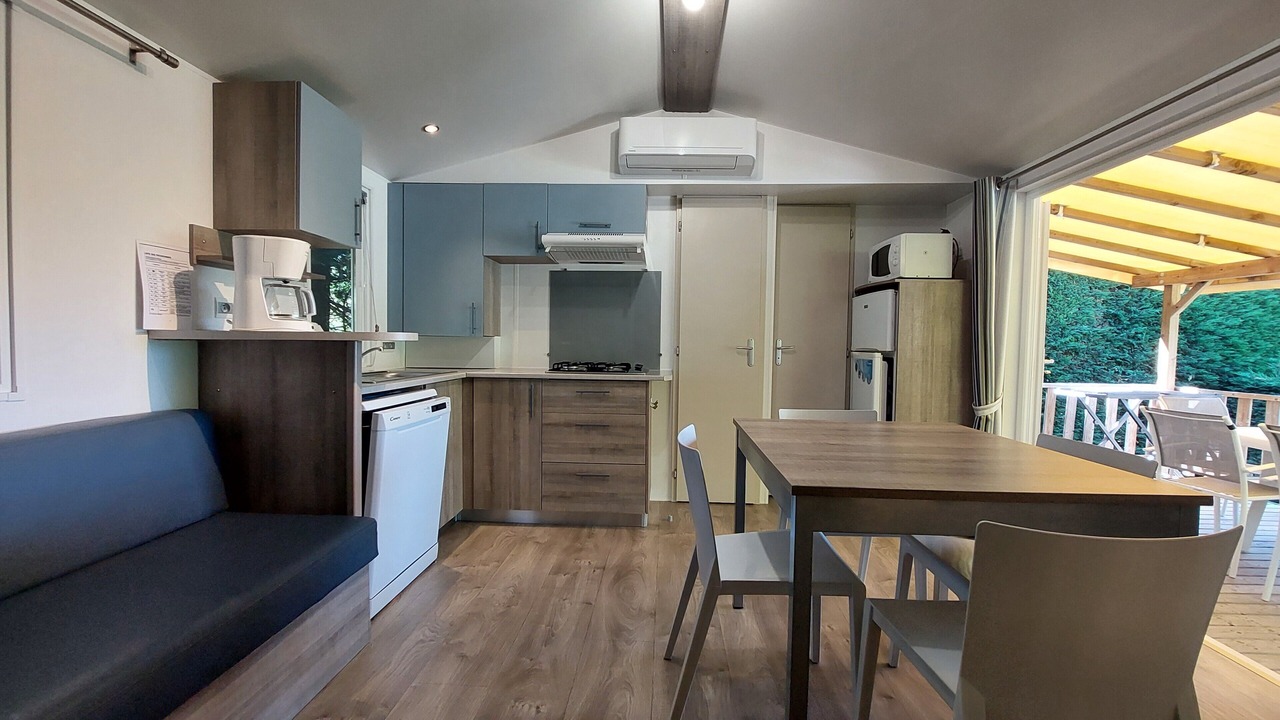 Photo of Kitchen in Saint-Laurent-en-Beaumont