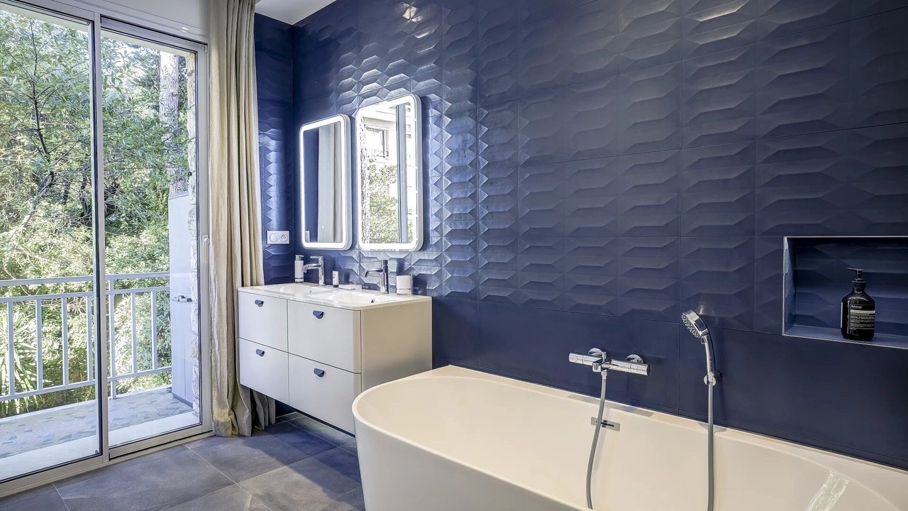Photo of Bathroom in Riquier