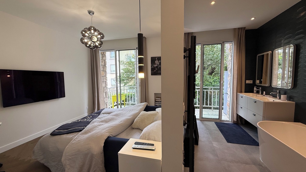 Photo of Bedroom in Riquier