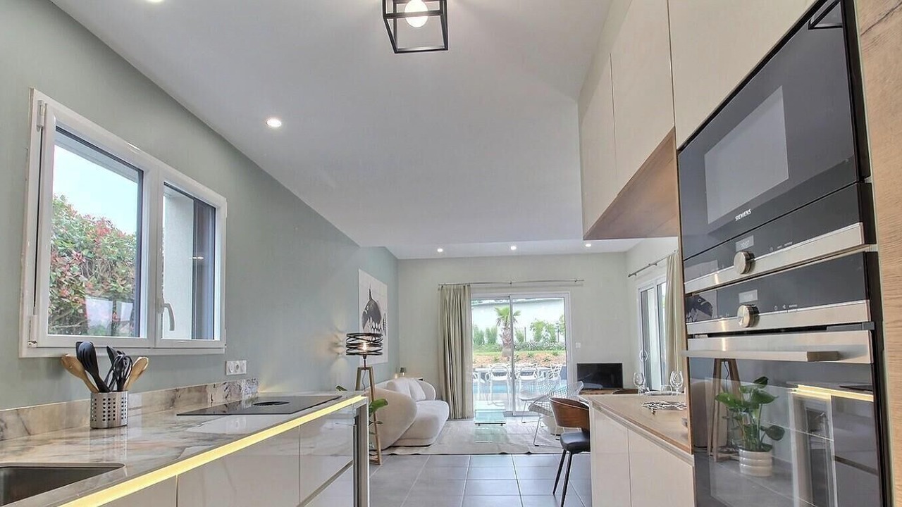 Photo of Kitchen in Louannec