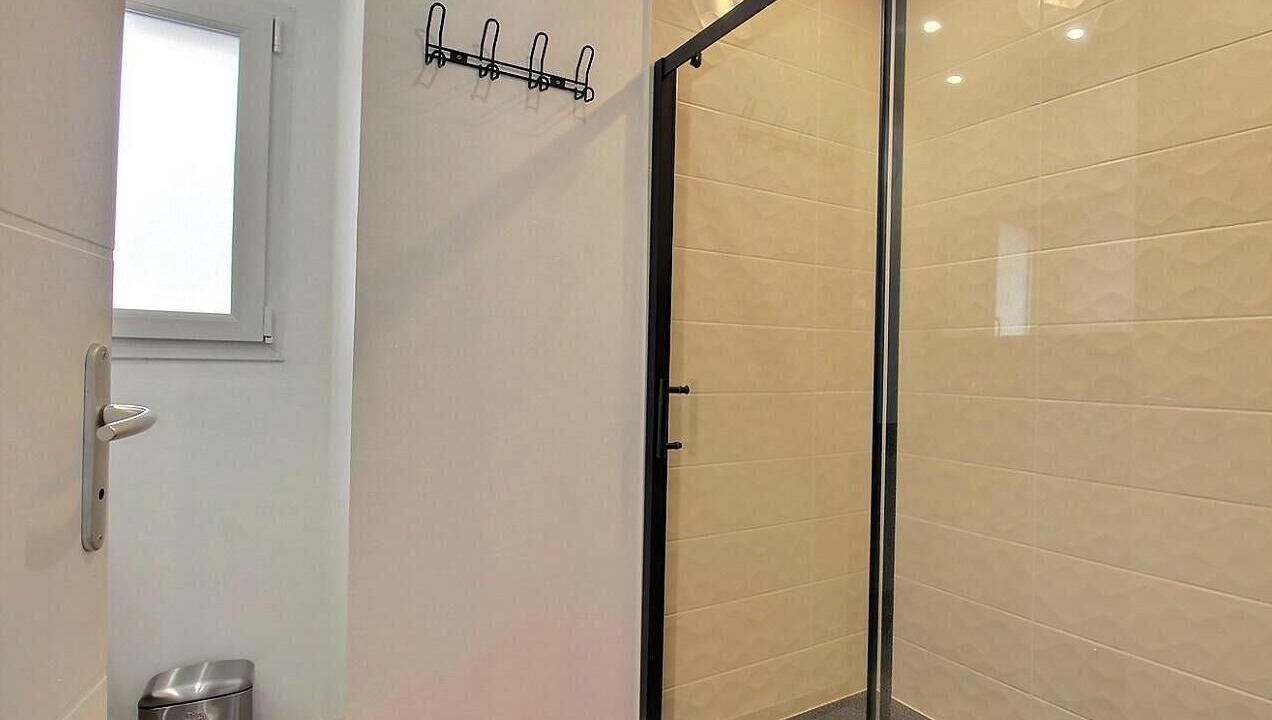 Photo of Bathroom in Plourhan