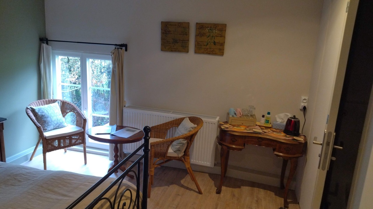 Photo of Bedroom in Signy-lAbbaye