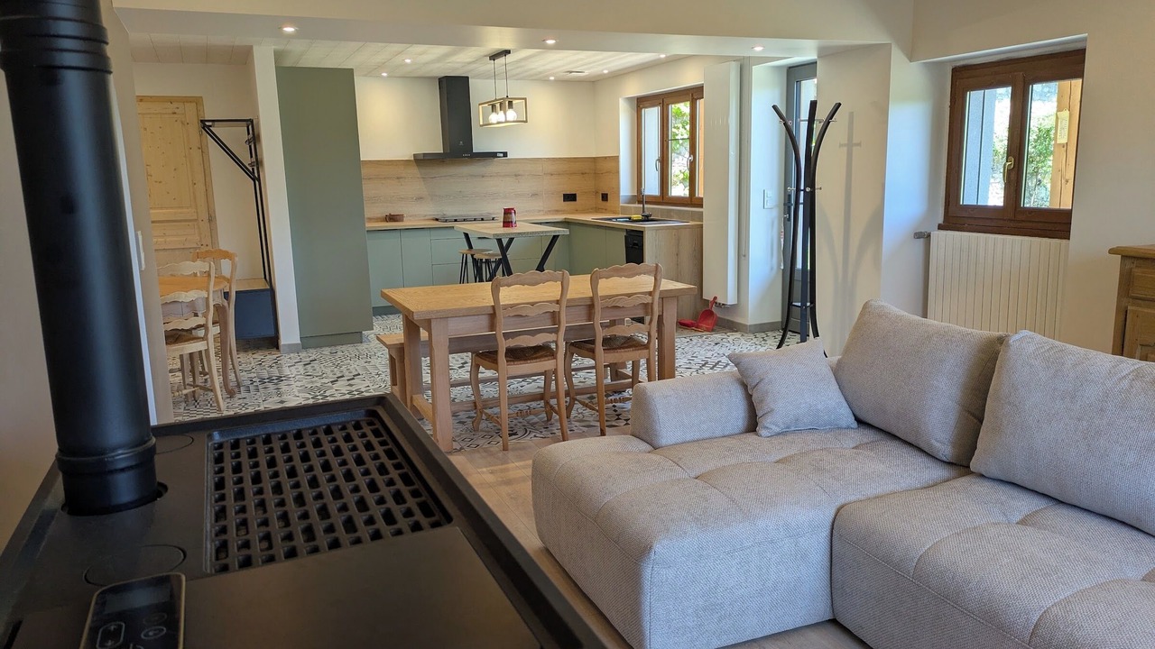 Photo of Livingroom in Mieussy