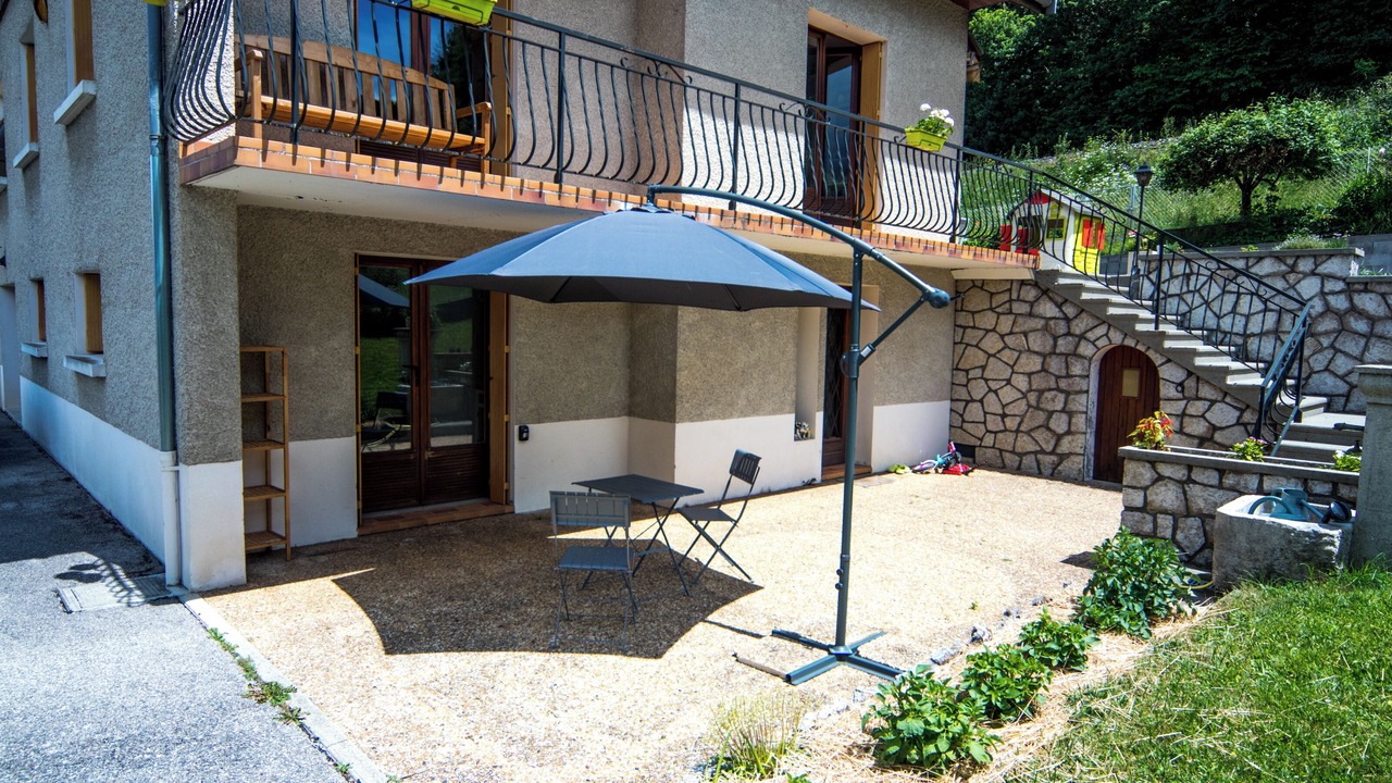 Photo of Patio Balcony in Monestier-de-Clermont