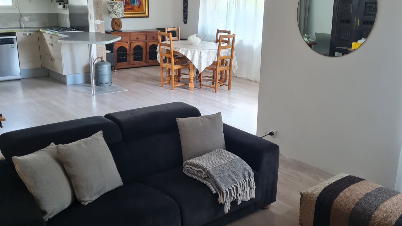 Photo of Livingroom in Saint-Quay-Perros
