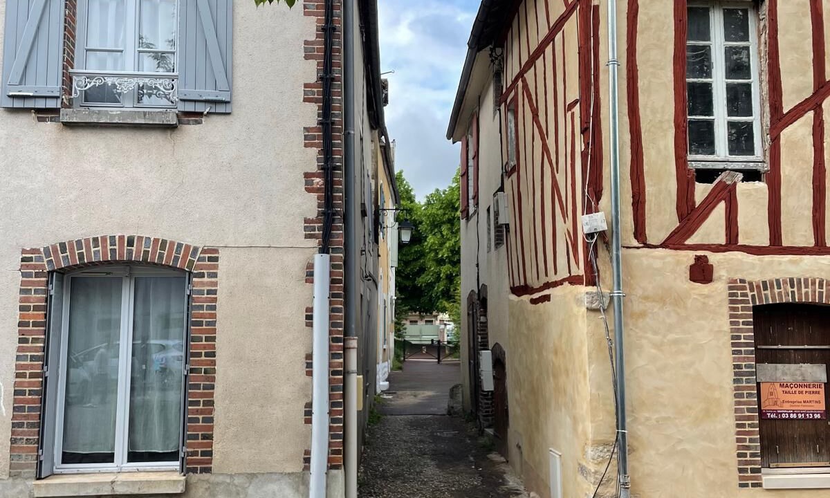 Photo of Others in Joigny
