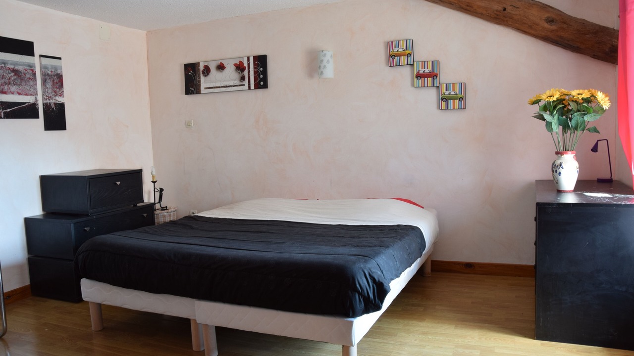 Photo of Bedroom in Saint-Paul