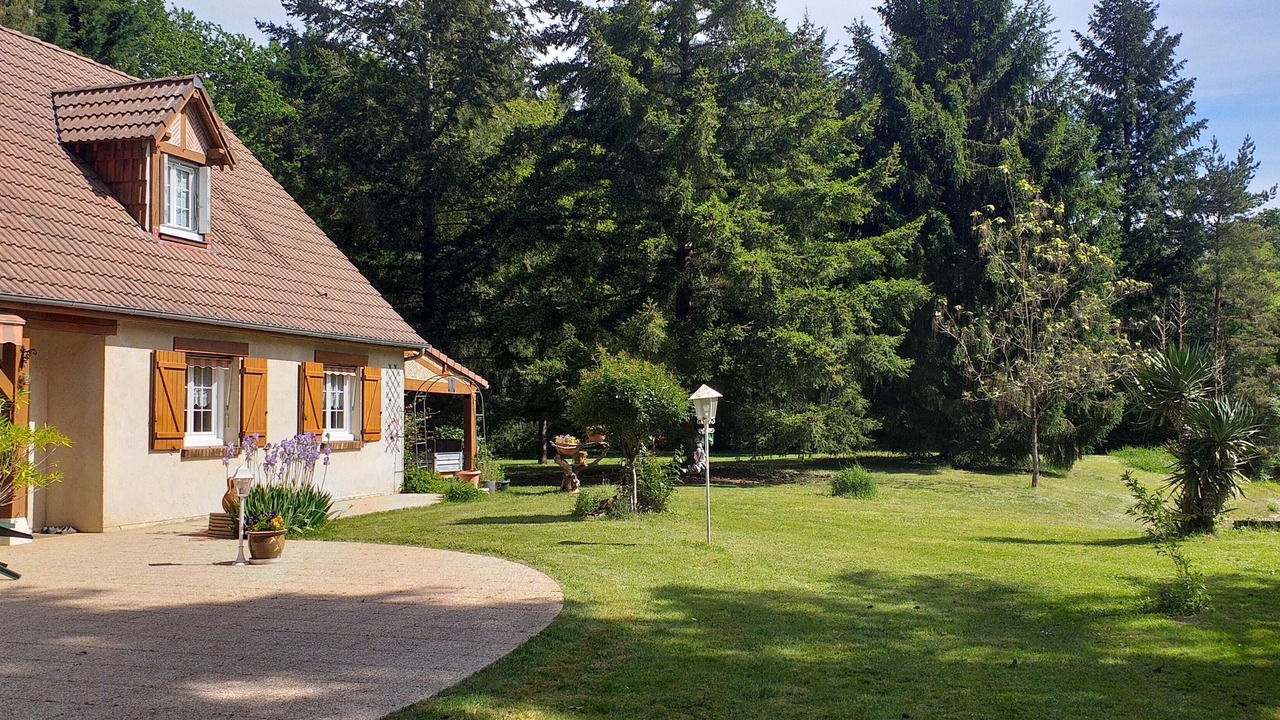 Photo of Outdoor in Chitenay