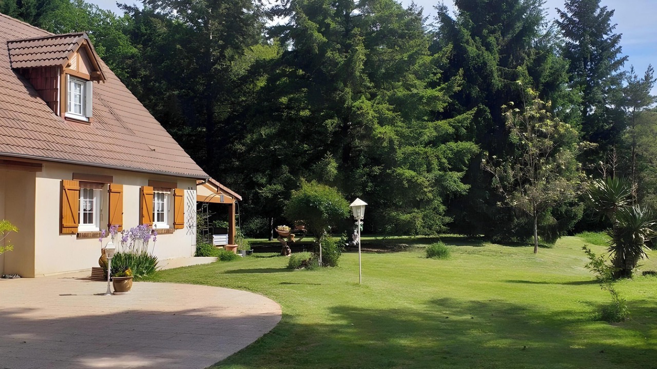 Photo of Outdoor in Chitenay